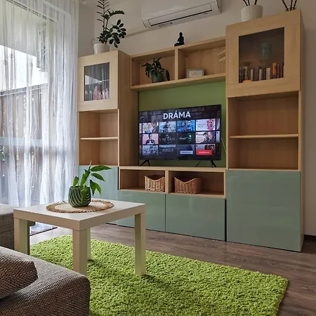 - Free Garage, Ac, Balcony, Wi-fi *