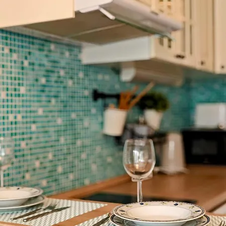 - Free Garage, Ac, Balcony, Wi-fi Daire *