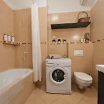 Apartment - Free Garage, Ac, Balcony, Wi-fi *