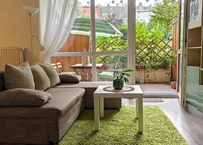 - Free Garage, Ac, Balcony, Wi-fi * Будапешт